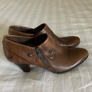 Born Brown Heeled Leather Booties